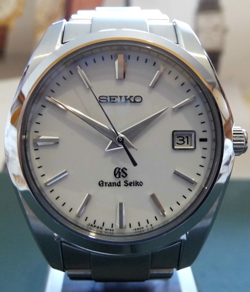 Grand Seiko SBGX059G, White Dial, Steel Bracelet