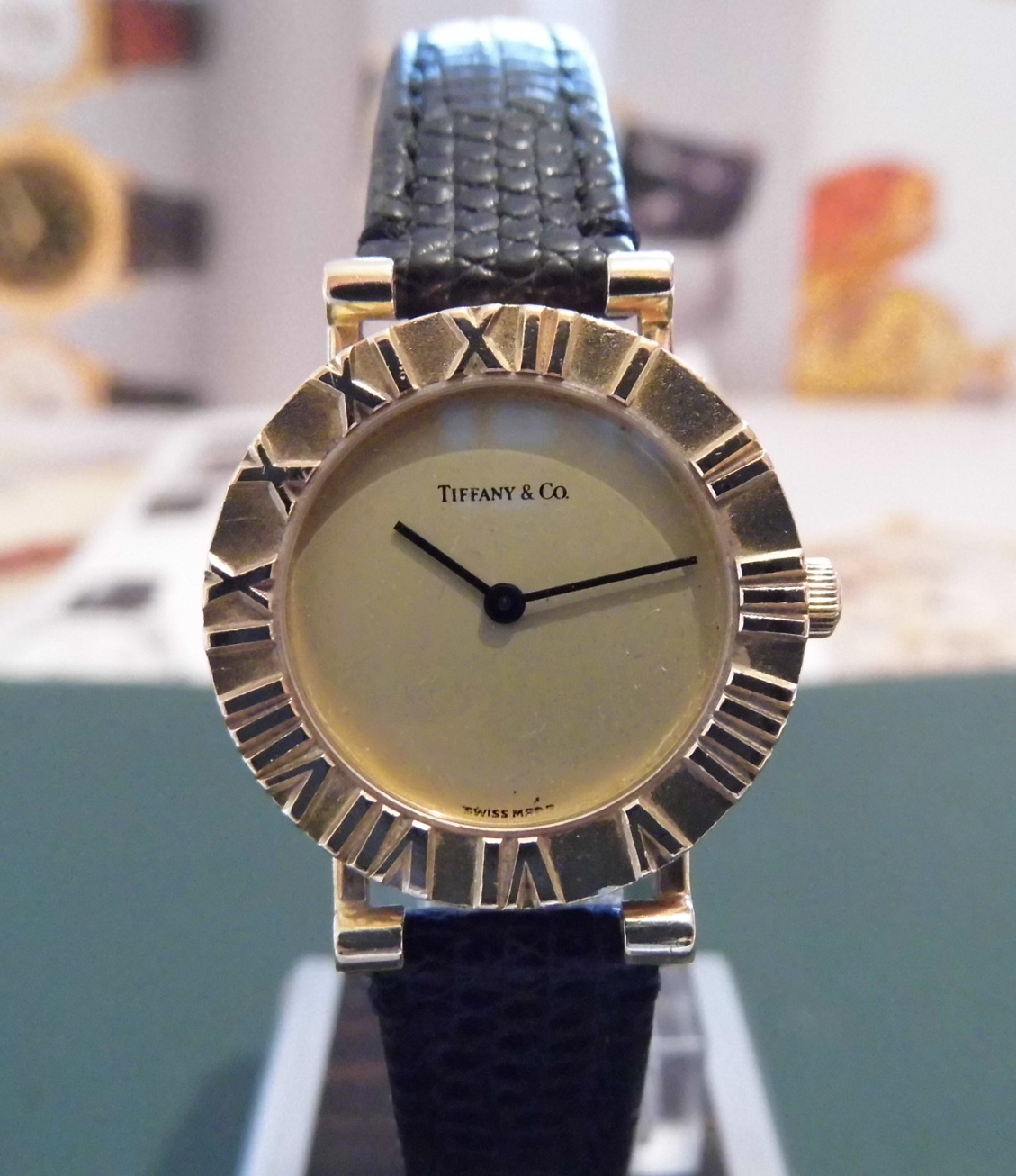 tiffany atlas 18k gold watch