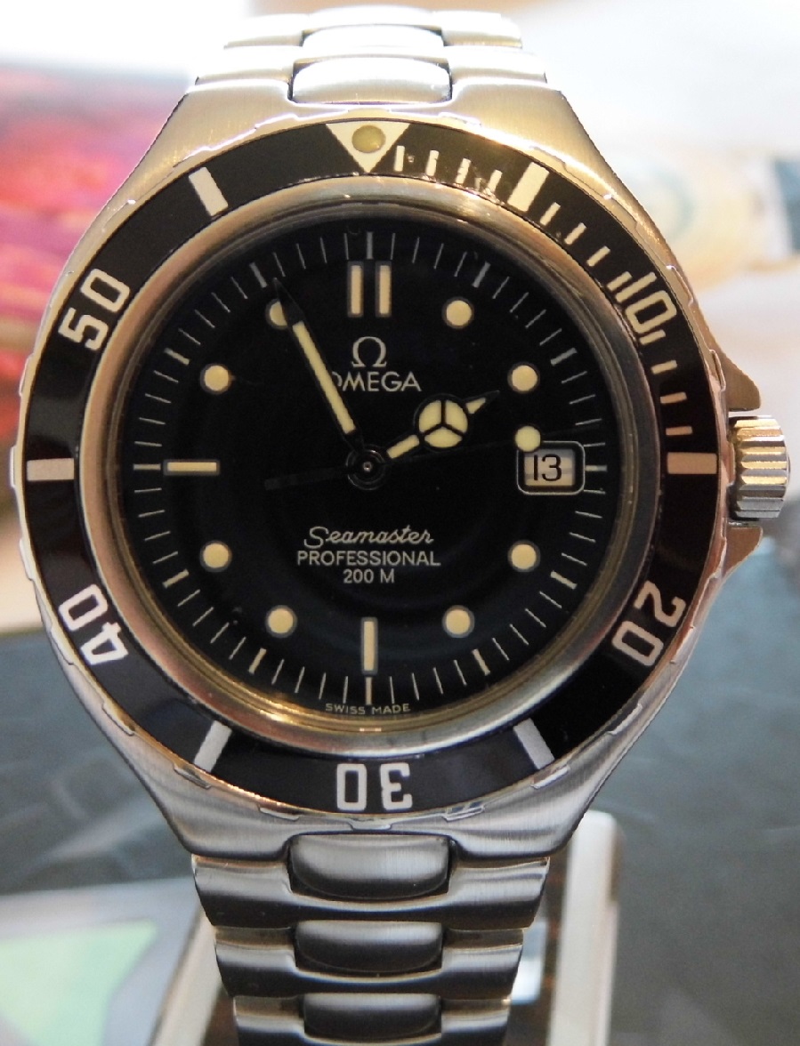 omega seamaster 200m quartz movement