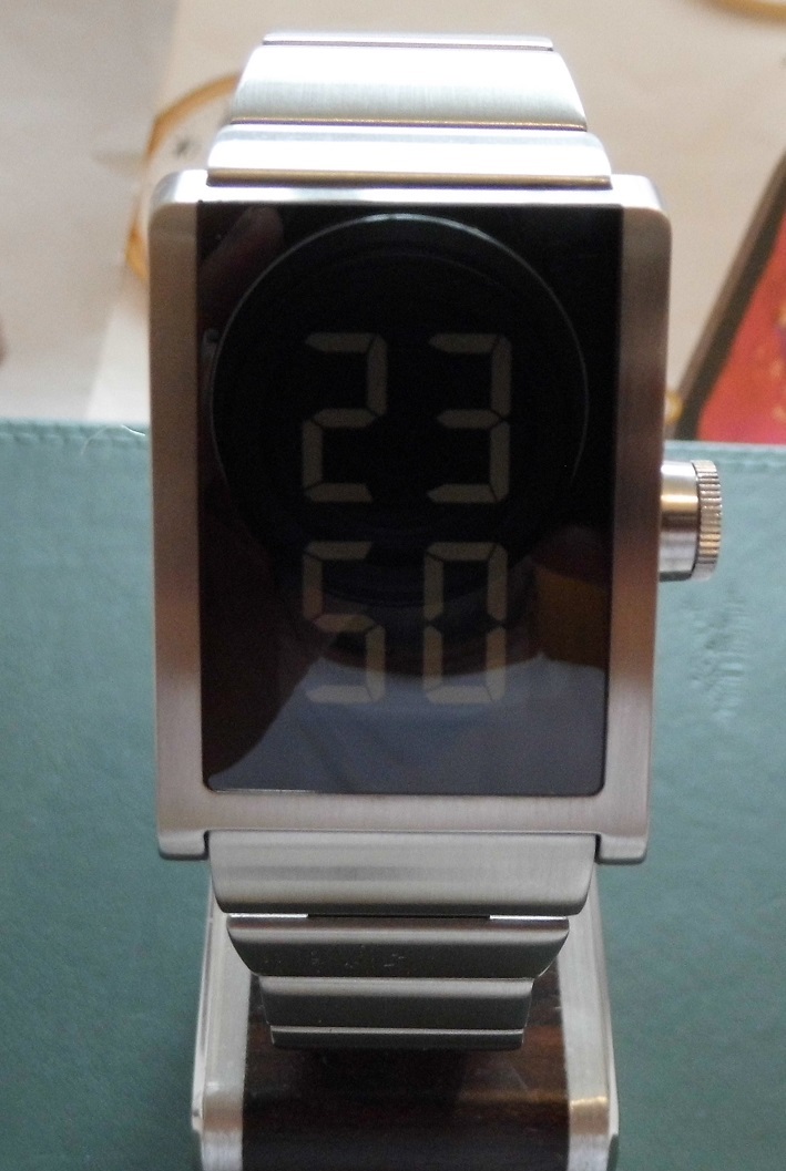Ventura Sparc Digital, Black Dial, Stainless Steel Bracelet