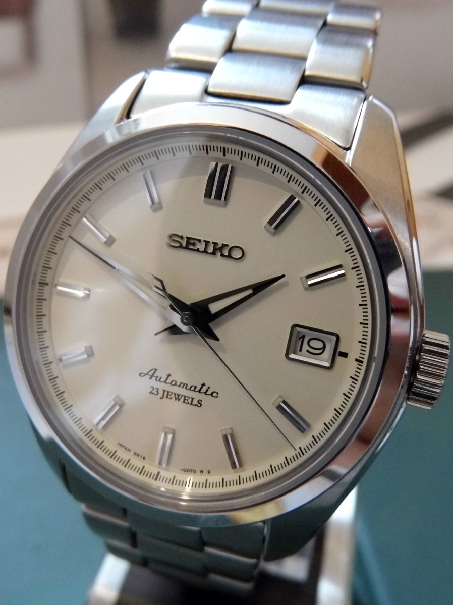 Seiko Automatic, White Dial, Steel Bracelet