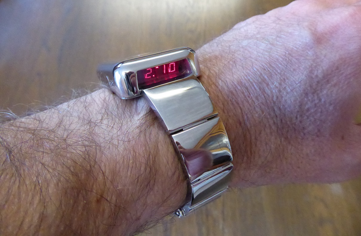 HGWC L.E.D Drivers Watch