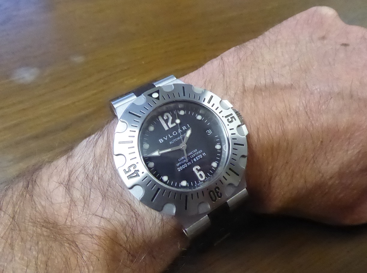 Bvlgari Diagono Professional 2000M