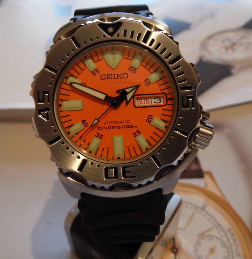 Seiko monster orange online dial