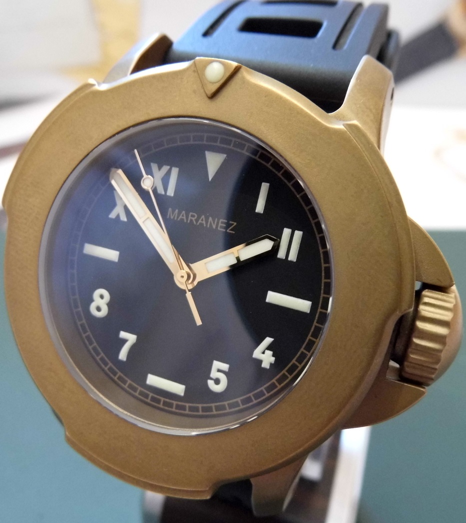 Maranez Bangla 44 Brass, Black Dial, 2 Straps