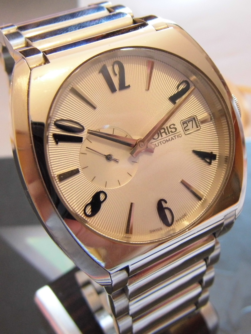 Oris Frank Sinatra Small Seconds, Silver Dial, Bracelet & Leather Strap