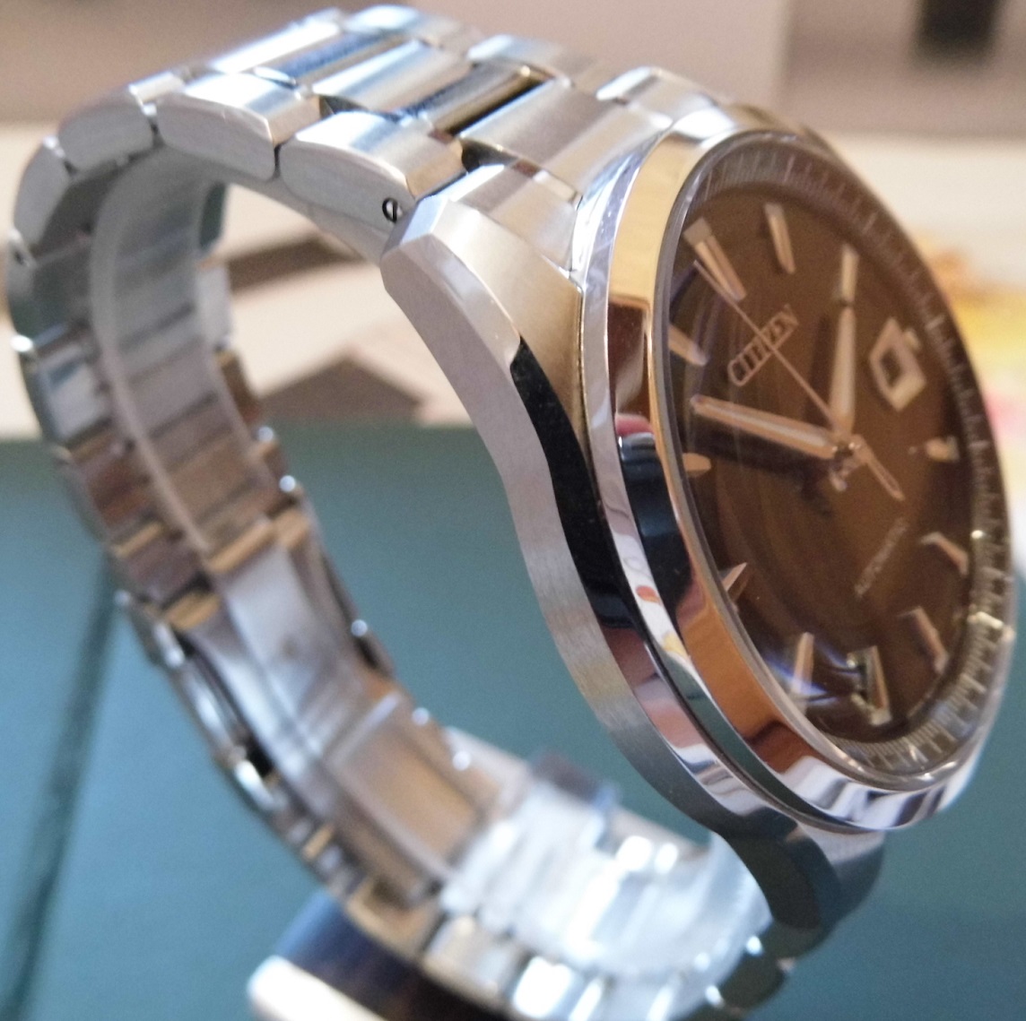 Citizen Signature Grand Classic, Black Dial, Bracelet