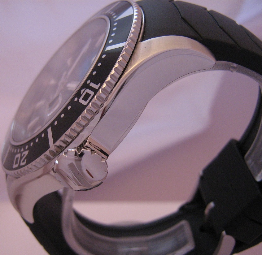 Breil Milano Manta Automatic, Black Dial With Rubber Strap